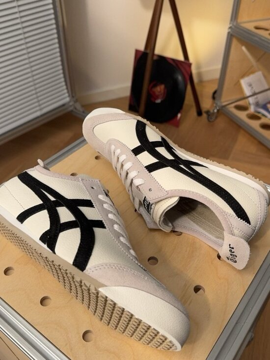 Onitsuka Tiger Mexico 66 Men’s Cream Black Retro Sneakers main image 5